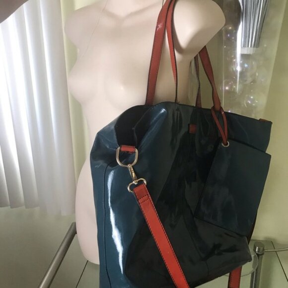 HEYS Tote Bag & Wristlet 2 Patent Vegan Leather Shoulder Tote Bag Clutch Hobo - Picture 6 of 9